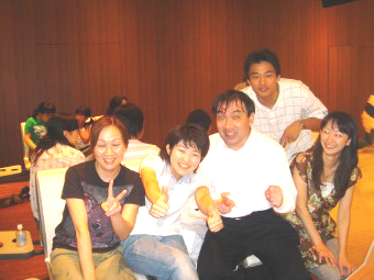 �{�E�����O